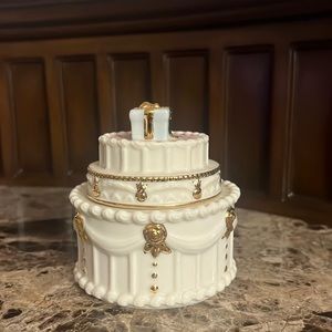 Lenox China Treasurers Collection